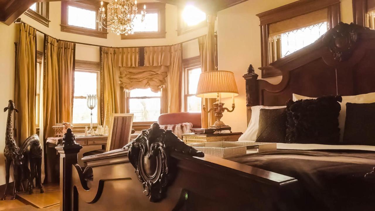 The Victoria Bed & Breakfast 벤톤빌 외부 사진