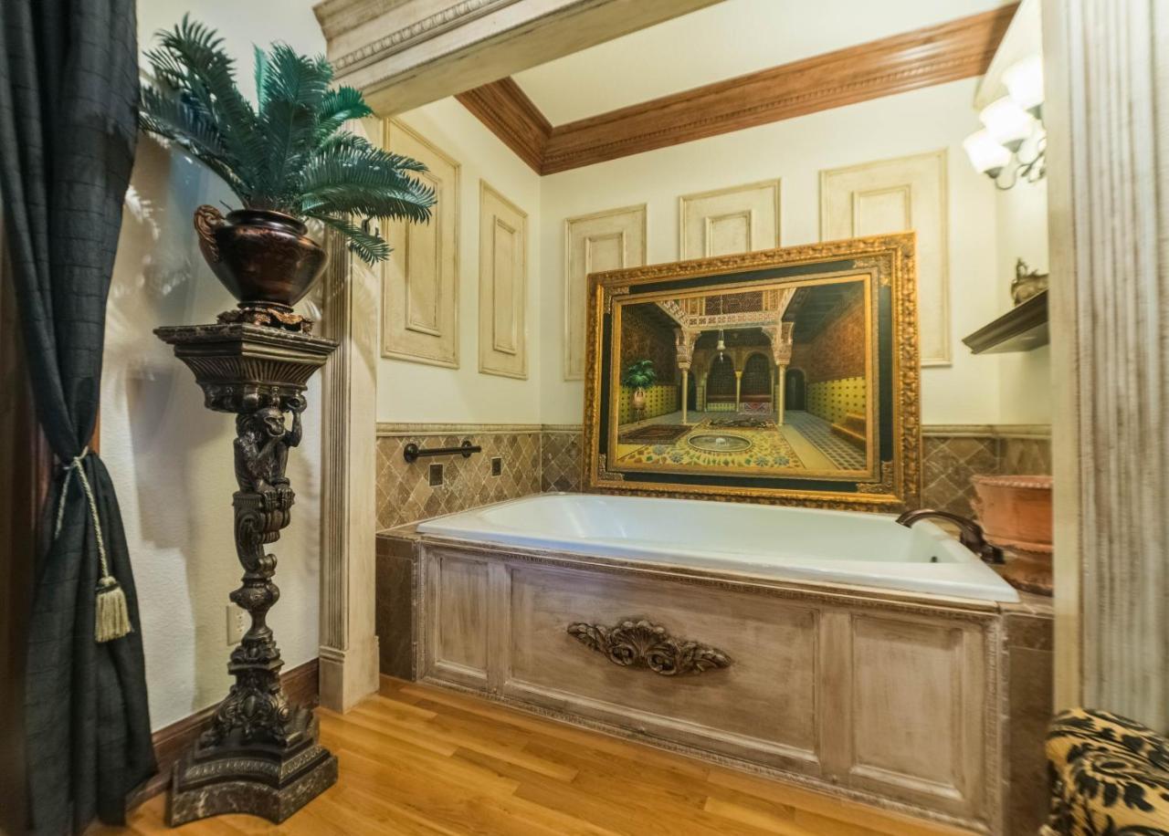 The Victoria Bed & Breakfast 벤톤빌 외부 사진